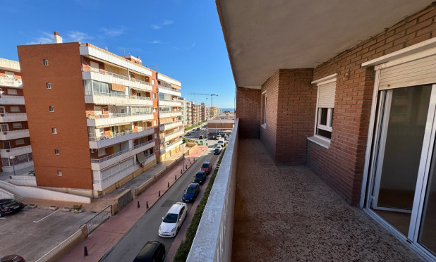 Revente - Appartement - Torrevieja - Punta Prima