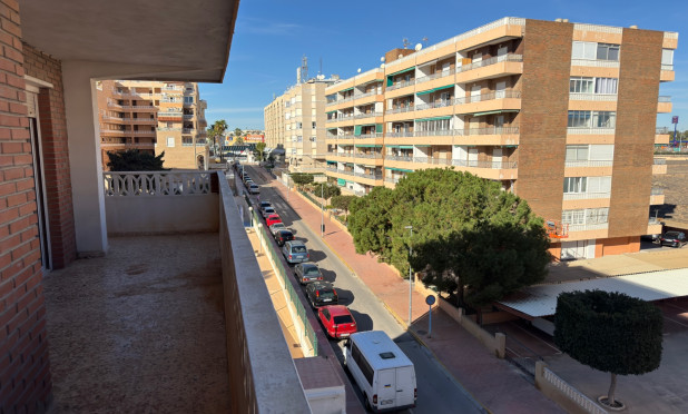 Revente - Appartement - Torrevieja - Punta Prima