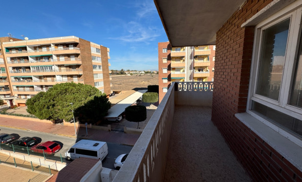 Revente - Appartement - Torrevieja - Punta Prima