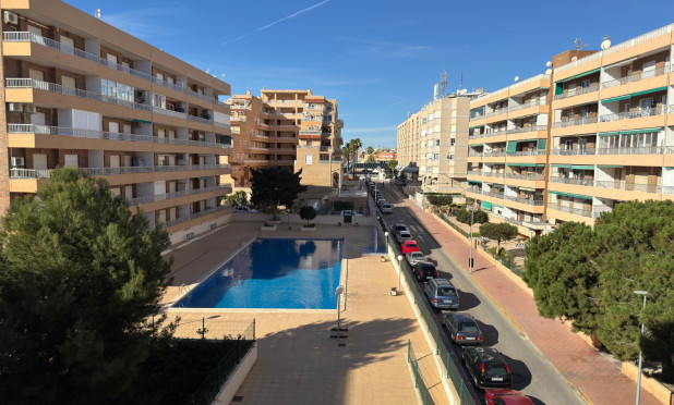 Revente - Appartement - Torrevieja - Punta Prima