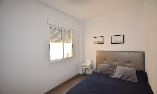 Resale - Apartment / flat - Torrevieja - Center