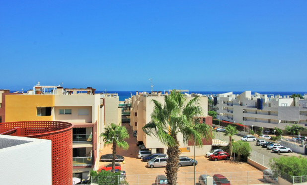 Resale - Apartment / flat - Playa Flamenca