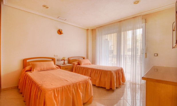 Wiederverkauf - Wohnung - Torrevieja - Playa del Cura