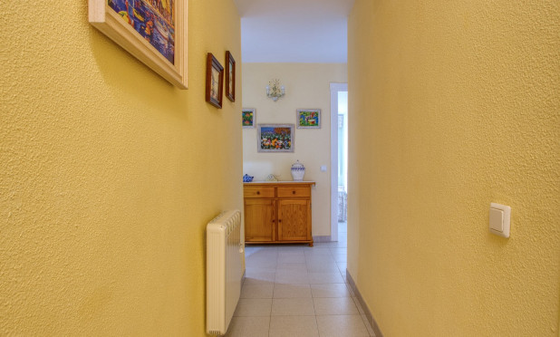 Resale - Apartment / flat - Torrevieja - Playa del Cura