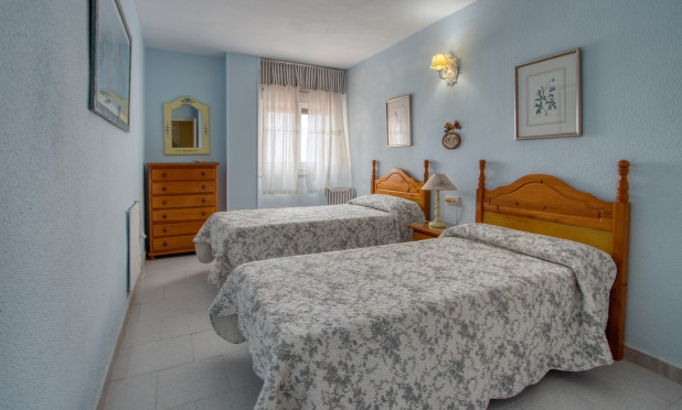 Resale - Apartment / flat - Torrevieja - Playa del Cura