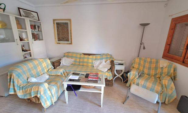 Resale - Apartment / flat - La Mata