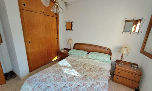 Resale - Apartment / flat - La Mata