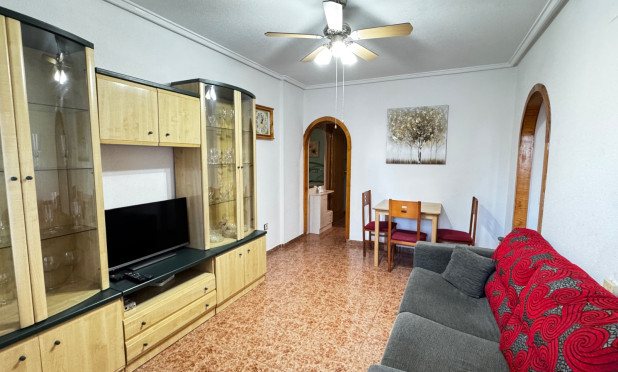 Resale - Apartment / flat - Torrevieja - El Acequión - Los Náufragos