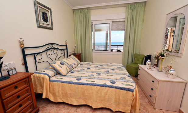 Herverkoop - Appartement / flat - Torrevieja - La Mata