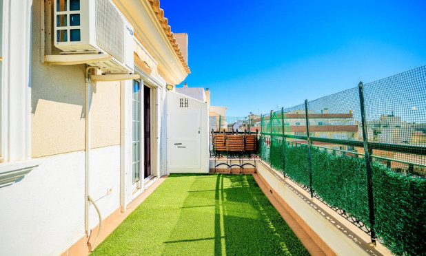 Reventa - Apartamento / piso - Torrevieja - Center