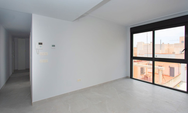 Resale - Apartment / flat - Torrevieja - Playa del Cura