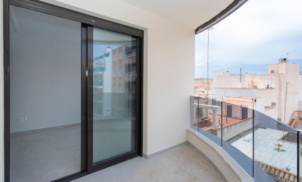 Resale - Apartment / flat - Torrevieja - Playa del Cura