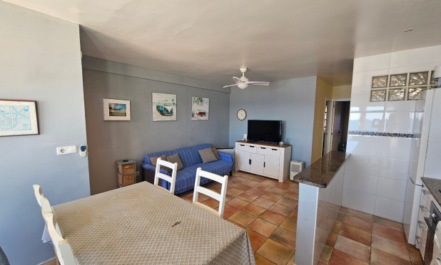 Resale - Apartment / flat - La Mata - 1st Line to the Sea