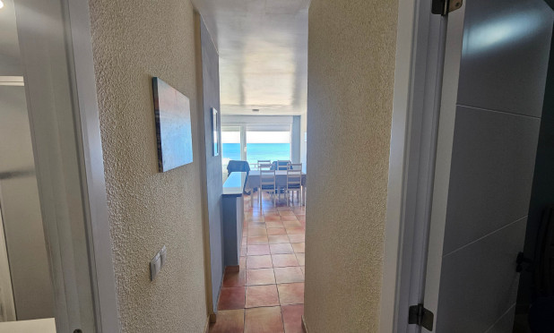 Resale - Apartment / flat - La Mata - 1st Line to the Sea