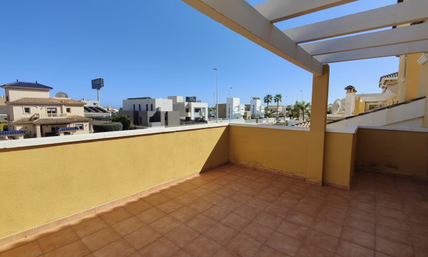 Resale - Villa - Orihuela Costa - La Zenia