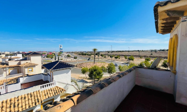 Resale - Villa - Orihuela Costa - Playa Flamenca