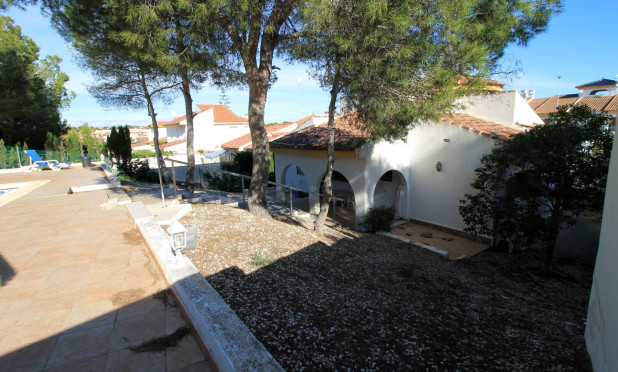 Wiederverkauf - Villa - Orihuela Costa - Mil Palmeras