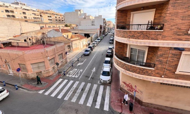 Herverkoop - Appartement / flat - Torrevieja - Centro