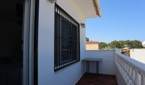 Long Term Rental - Townhouse - Guardamar del Segura - Urbanizaciones