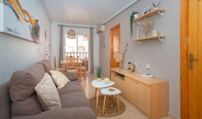 Resale - Apartment / flat - Torrevieja - Centro