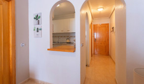 Resale - Apartment / flat - Torrevieja - Centro