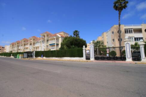 apartment with private residencial and parking (2) (Groot)