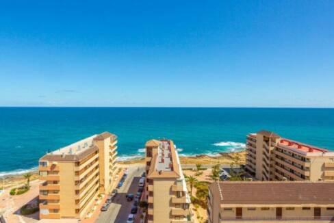 Apartment with stunning seaviews (25)
